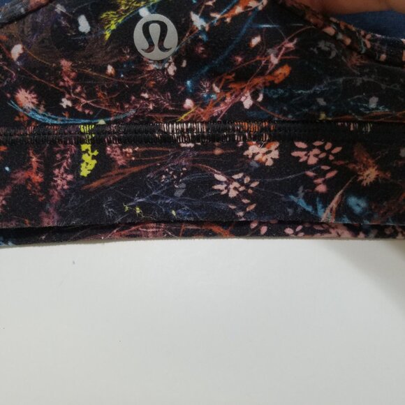 Lululemon Flow Y Sports Bra Size 6 - Picture 3 of 4
